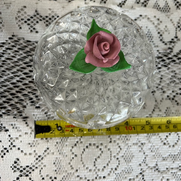 1980s vintage Italian pressed glass diamond pattern lidded dish - Picture 6 of 7
